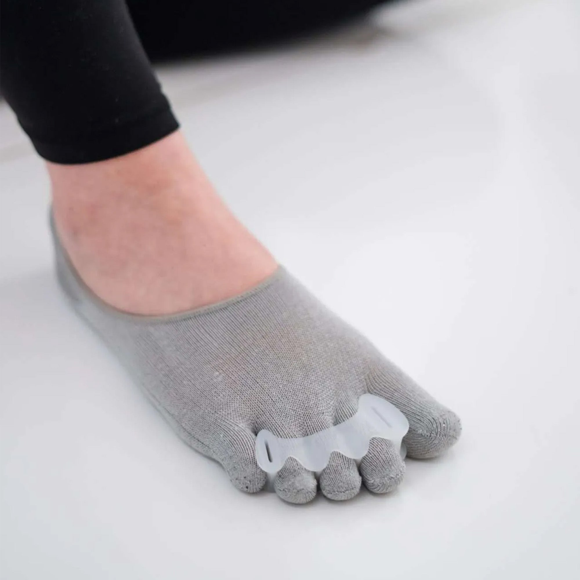【S・Mサイズ 10月末再入荷予定】Toe Spacers